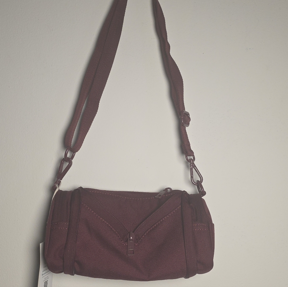 BEIS Burgundy Crossbody Bag - Picture 5 of 5